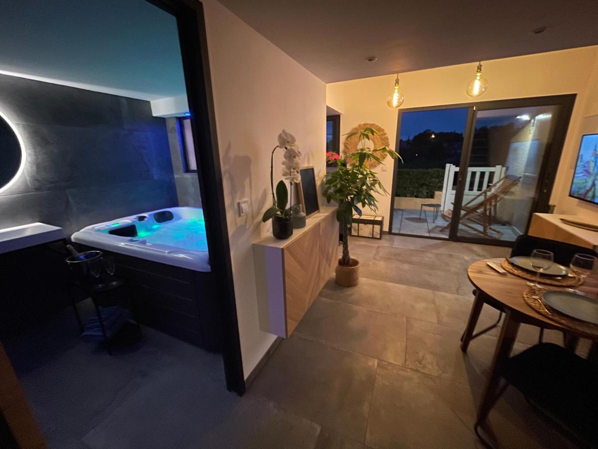 Les Ô de Bandol - Spa&vue Mer Extérieur photo